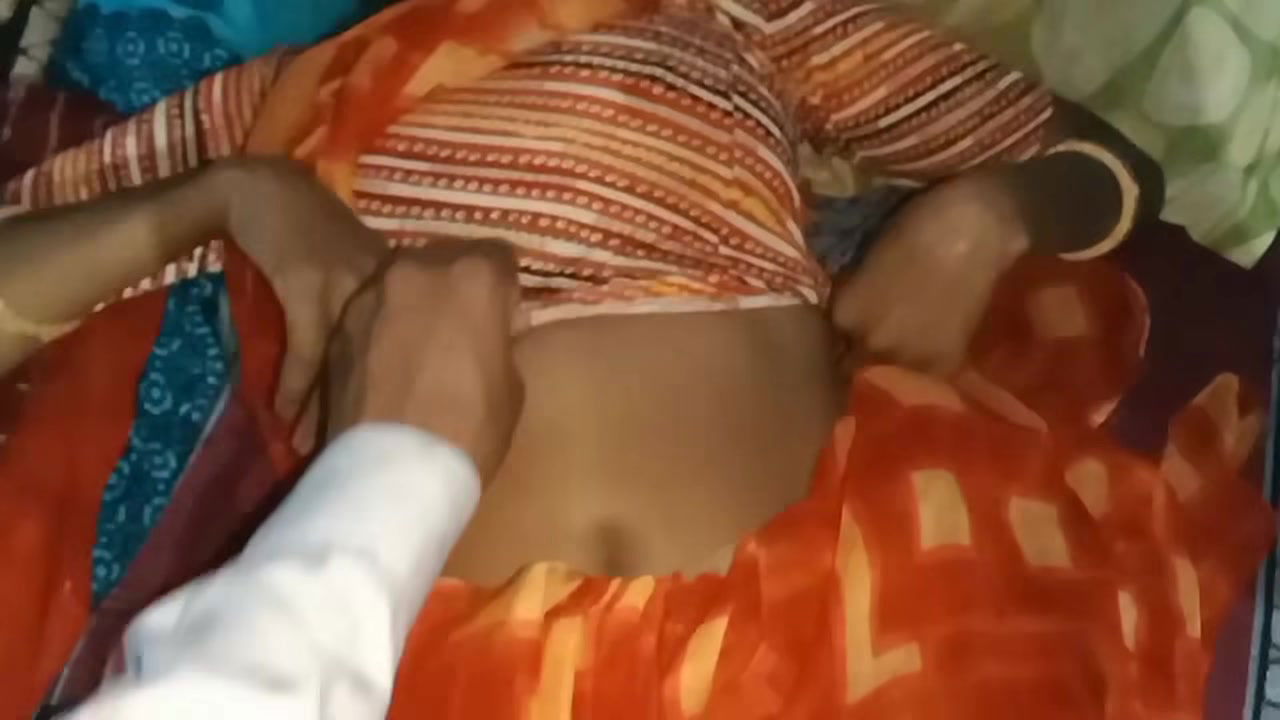 Indian Hot Bhabhi Full Porn In Hindi, Indian Village Girl