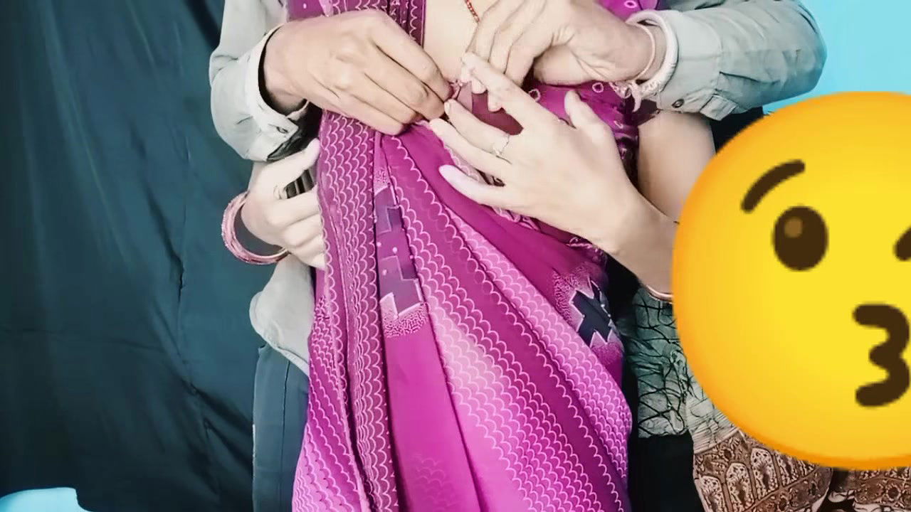 Desi Hot Bhabhi Full Fuking in Hindi