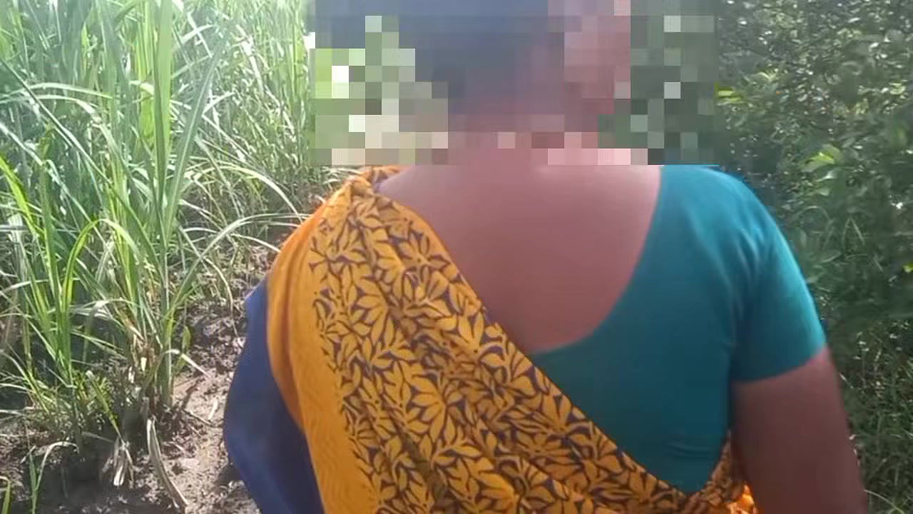 Desi bhabhi ki bahut jyada chudayi ki