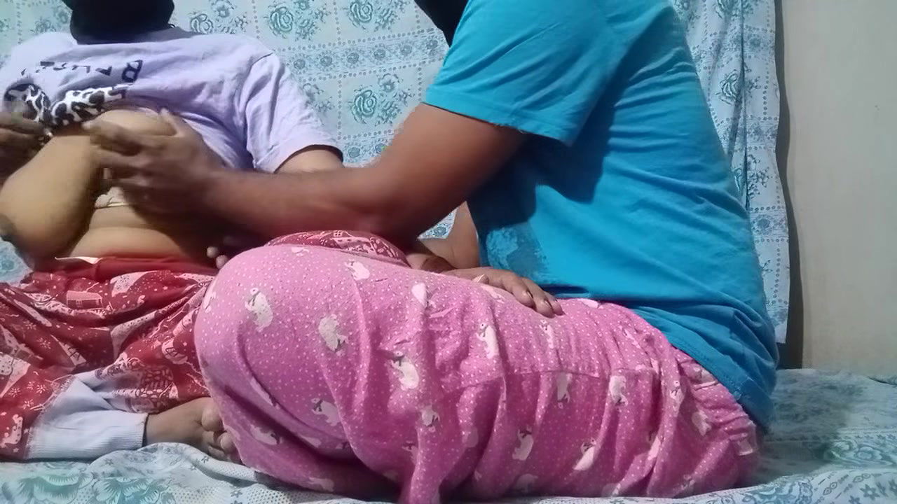 Arabian Diva Supermart cashier Tease AI Fantasy