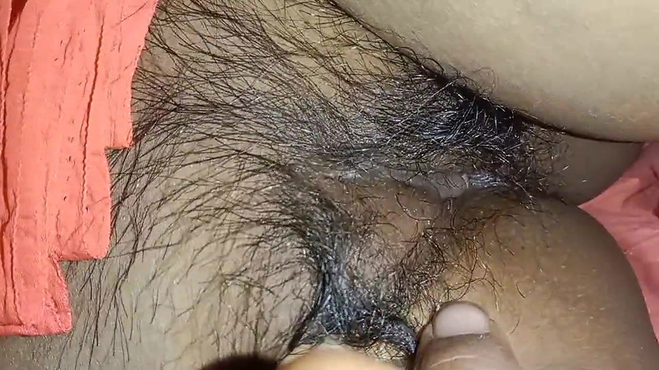 Hot Beautiful Bhabhi Full Fuking in Village HD