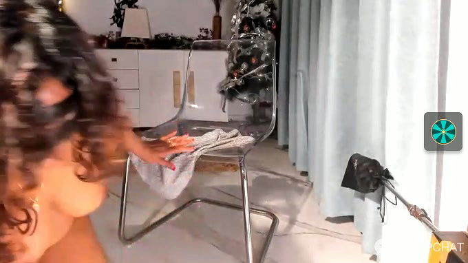 Bad_Girl_Kayra69-stripchat-ticket-show