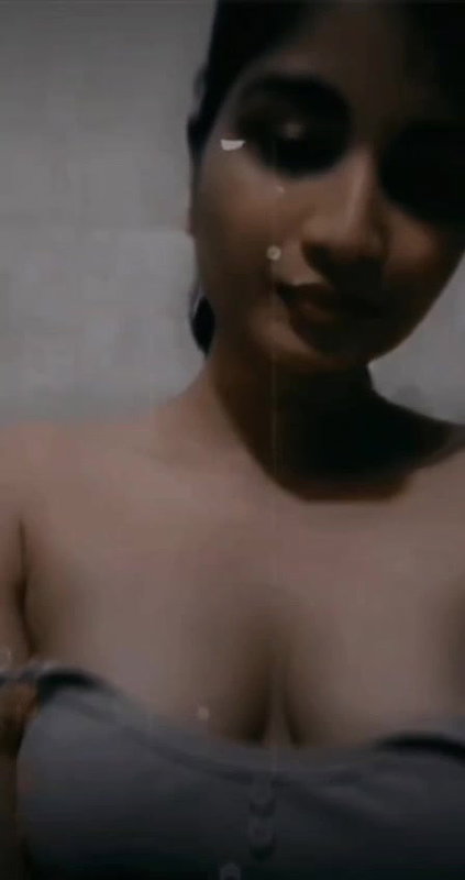 Cute bhabhi sending nudes to lover 3 videos 22