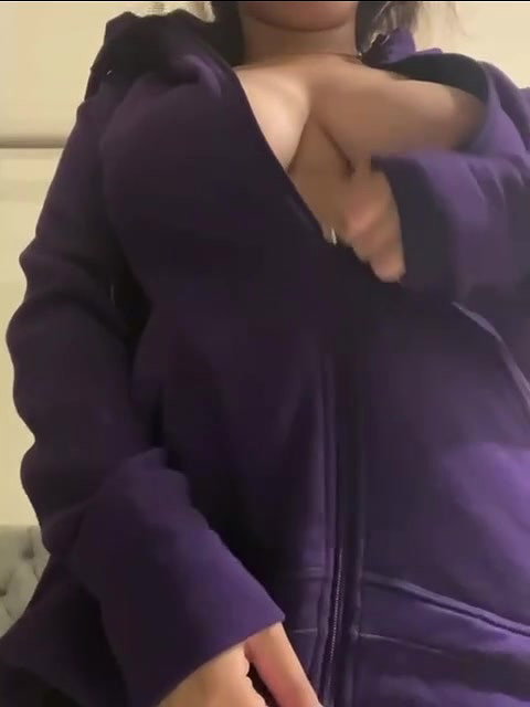 Big bouncing boobie bhabhi leaked nudes 5 videos 24