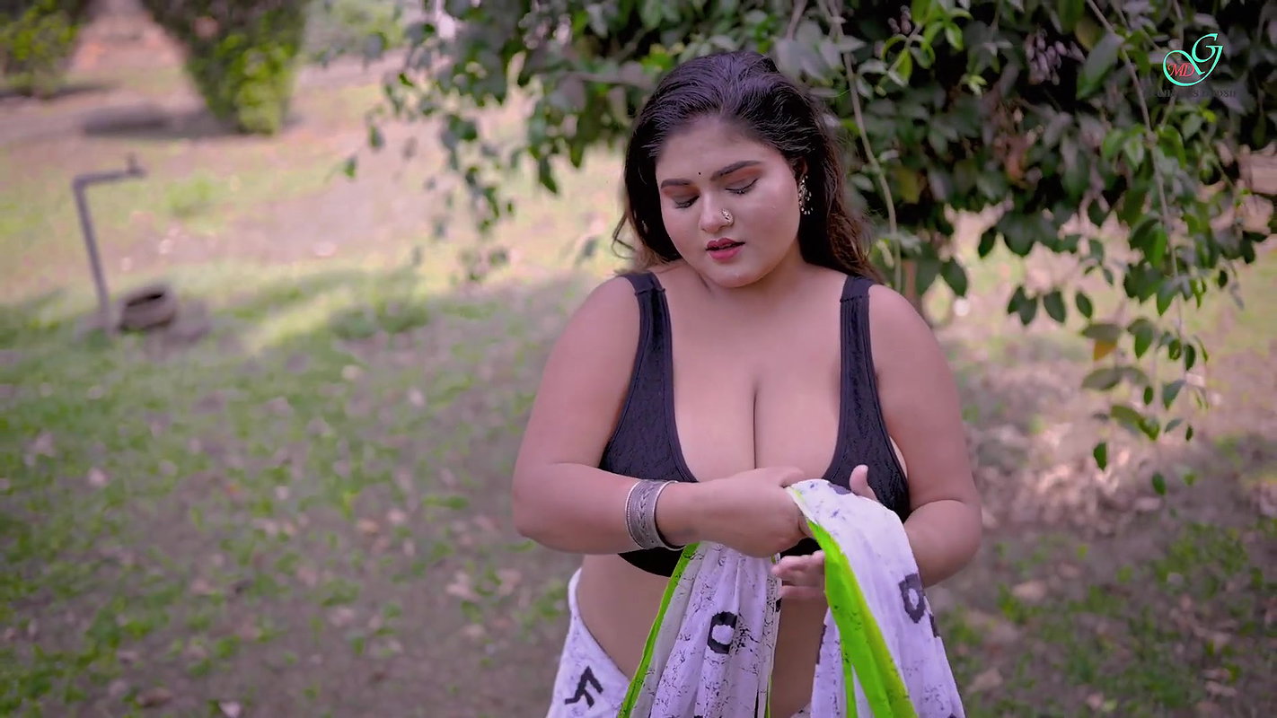 Booby megha das ghosh huge cleavage hot navel and armpit show photoshoot 22