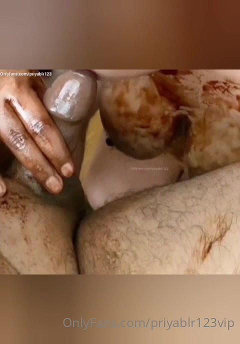 Indian priyablr chocolate blowjob face visible 22