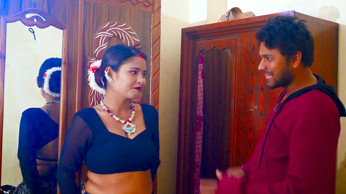 Radha chauhan tongue kiss smooching navel kiss groping song 22