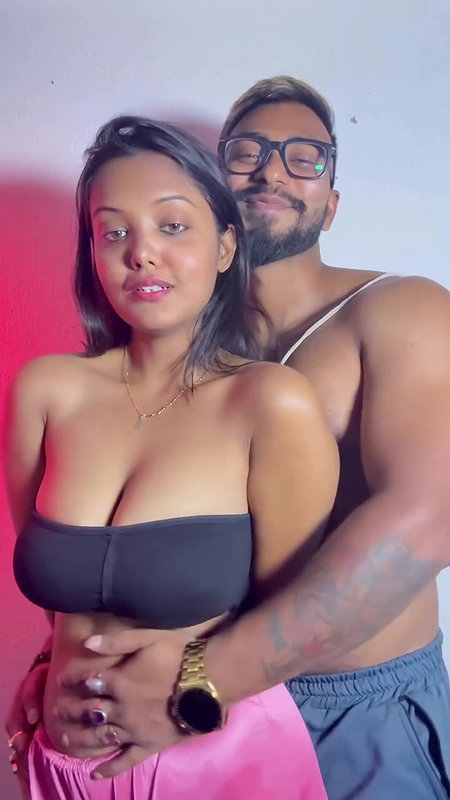 Horny couples very hot romance boobs and navel show 22