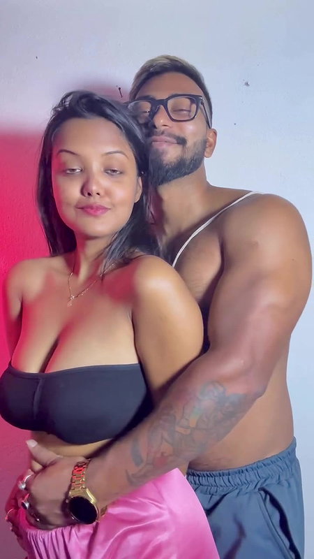 Horny couples very hot romance boobs and navel show 22