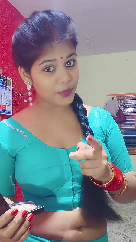 Beautiful married girl pallu less blouse boob show hot 22