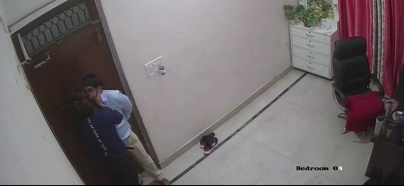 Cheater Bhabhi Affair With Husband Friend 27