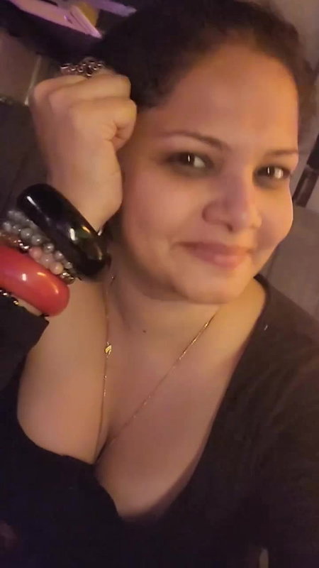 Actress Anuya big boobs closeup selfie video 22