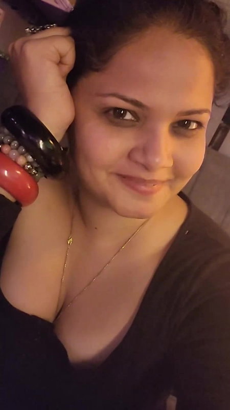 Actress Anuya big boobs closeup selfie video 22