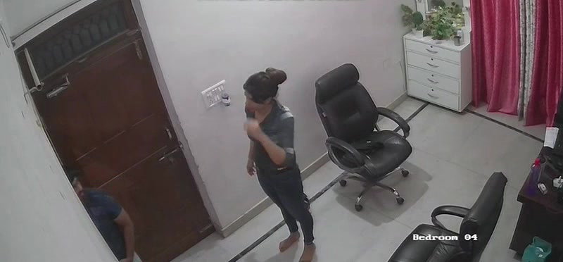 Cheater Bhabhi Affair With Husband Friend 25