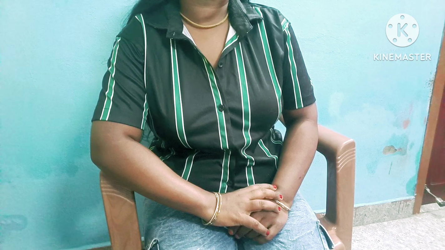 A young lady came for audition and ready to do anything to get chance. Finally end up with fuck – tamil audio with real moaning