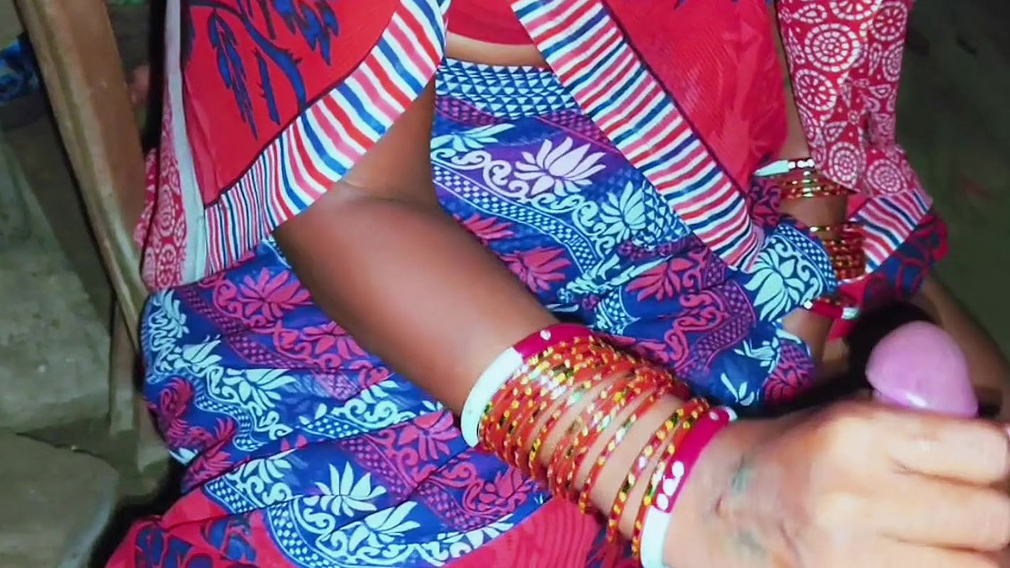 Aaj raat peheli bar Suman apne pati ke sath gand chudai kiya.indian desi village ki sexy xxx sex viral hindi video