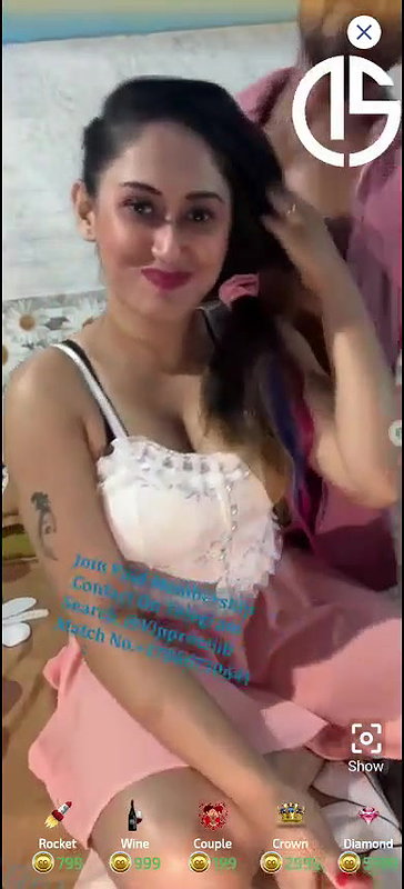Divyanshi aka Bernita Biswas Live Show on App with BF