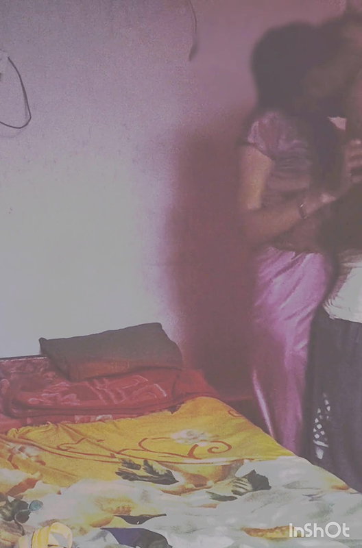 desi girl at nightout with boyfriend