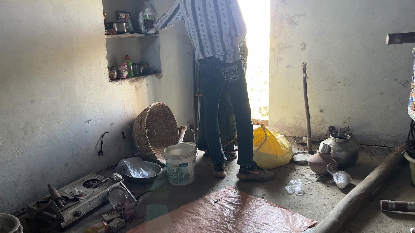 desi girl fingering pussy