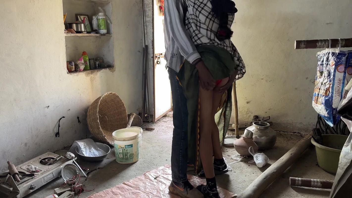 desi girl fingering pussy