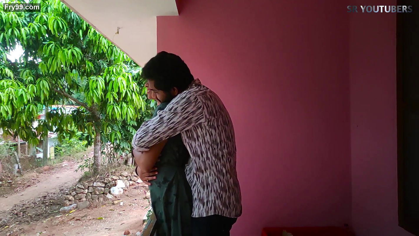 Smiling Vaishnavy boobs grabbed hard & pressed nicely, hot smooches