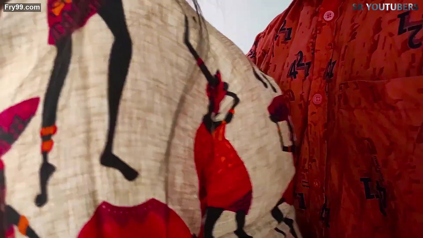 Smiling Vaishnavy boobs grabbed & pressed well, hot smooches, ass grab & more