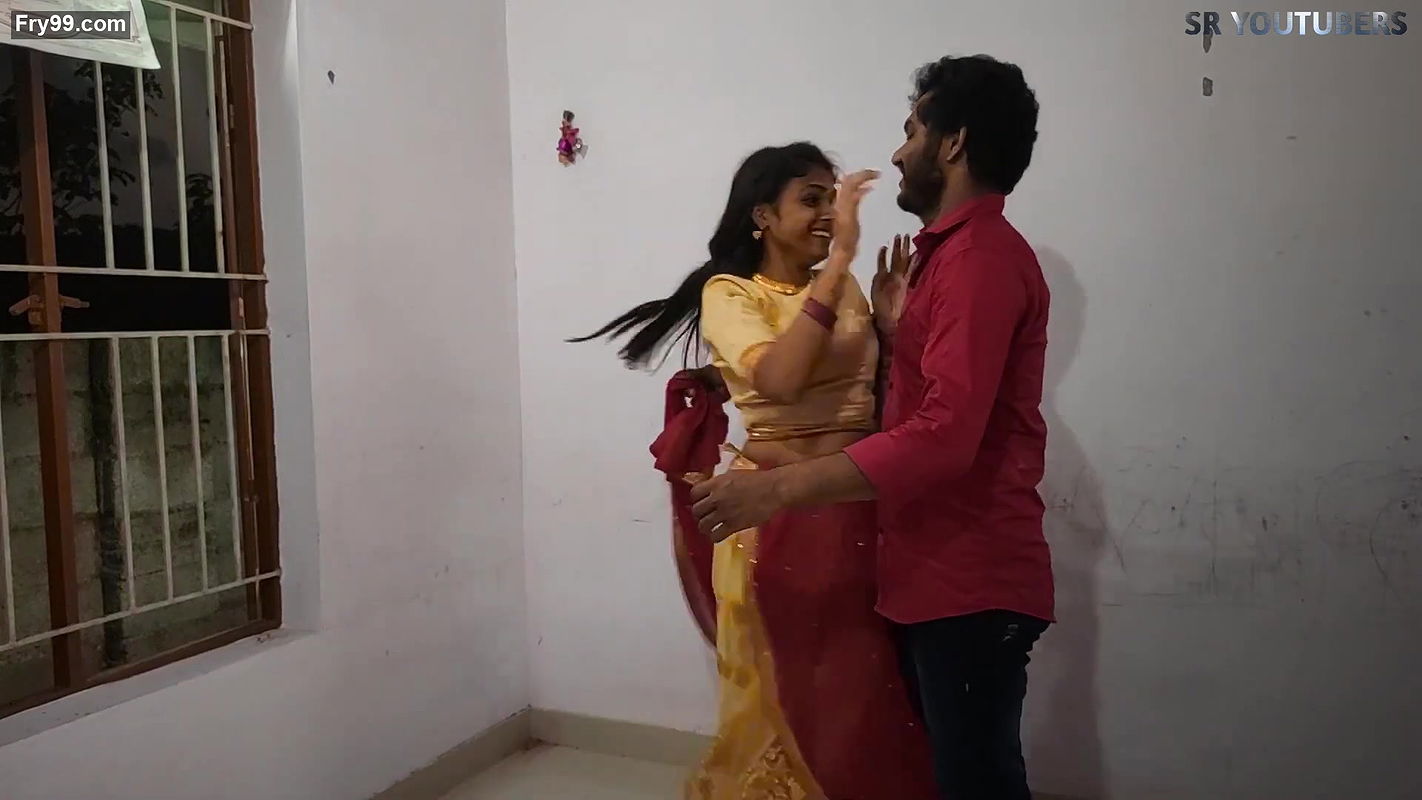 Vaishnavy boobs kissed, grabbed & pressed hard continuously, navel kiss, hot smooches