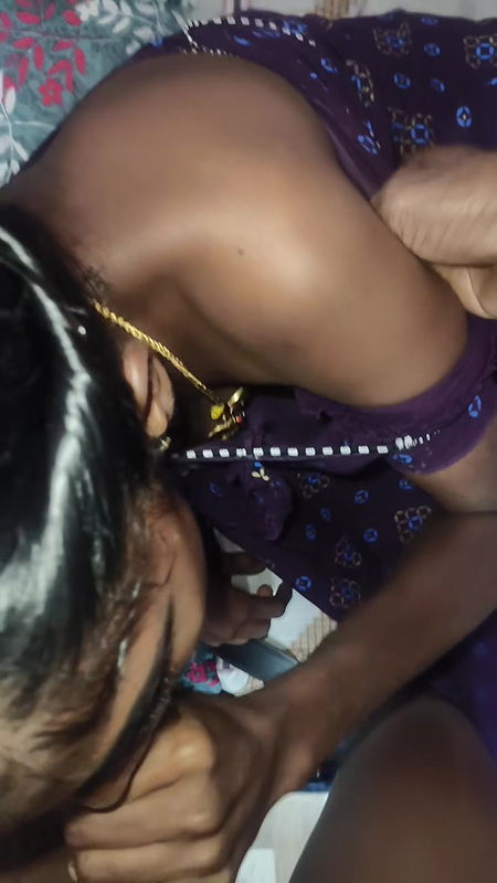 Desi teen beer bottl in pussy