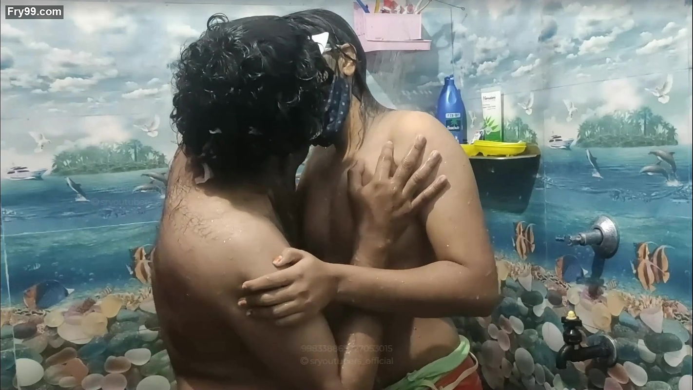 Vaishnavi – Nude Bathroom Romance