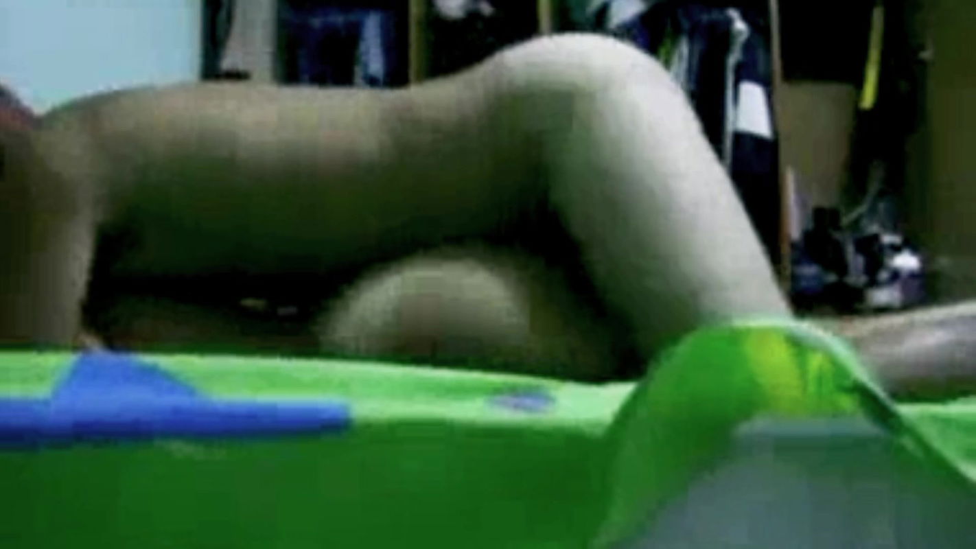 Indian First Sexy Girlfriend Has Sex with Her Boyfriend at Office