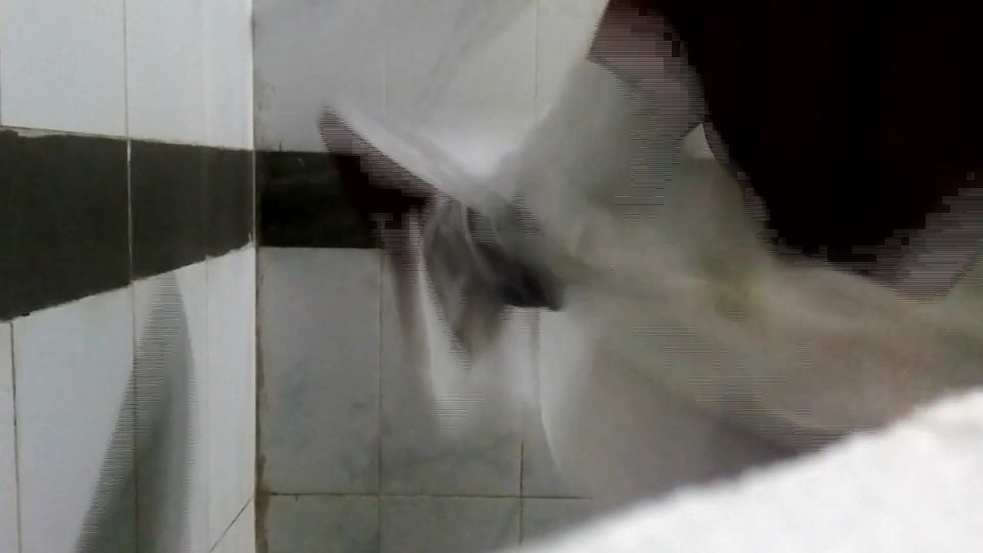 Sri Lankan Housewife Sex with Her Husband After a Sexy Blowjob and Fucked