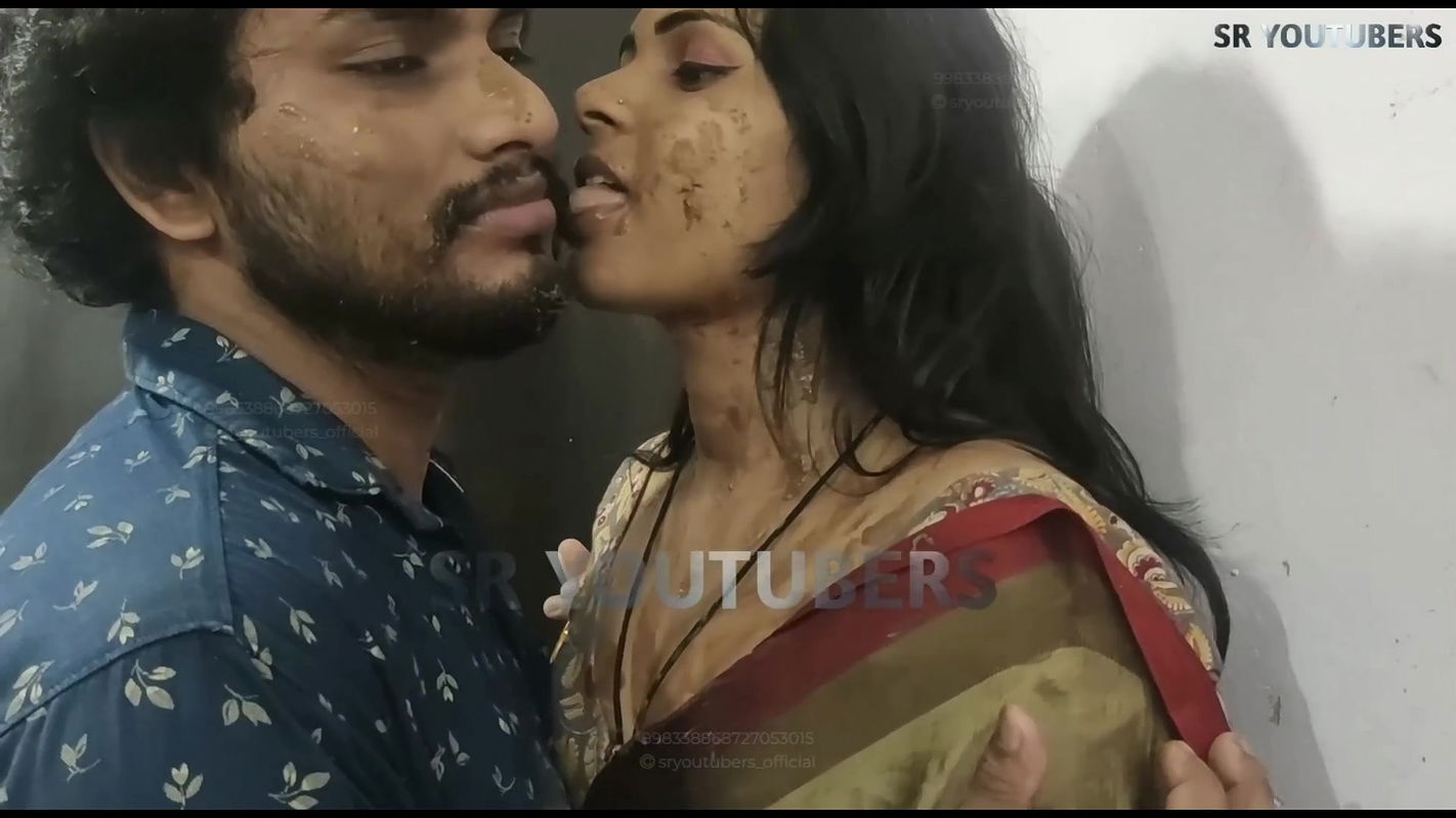 Vaishnavi – Chocolate Liplock & Licking