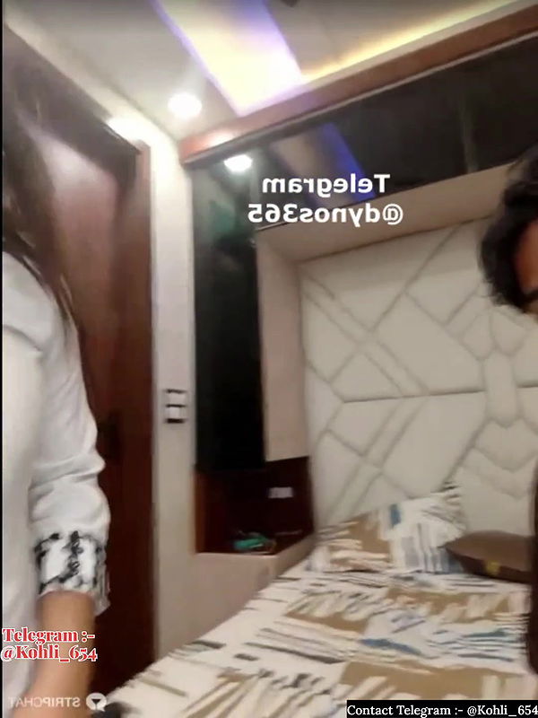 GFndBF-stripchat-ticket-show