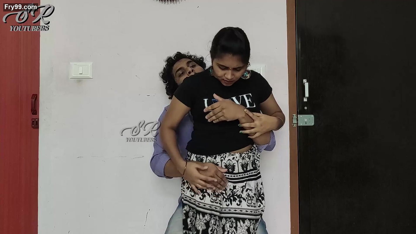 Vaishnavi – Ass Grab Romance With Feet