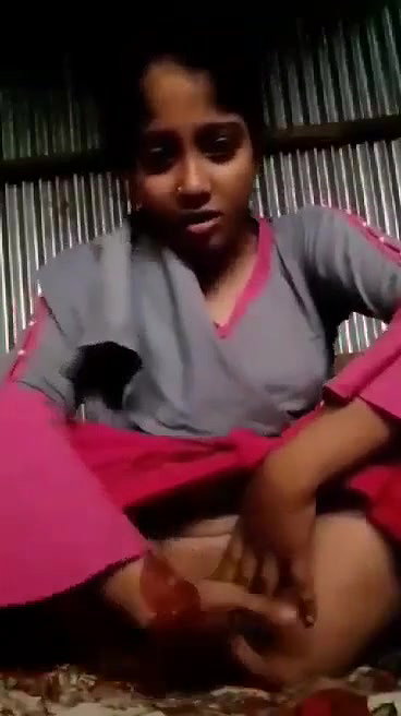Cute Grl Figaring Pssy
