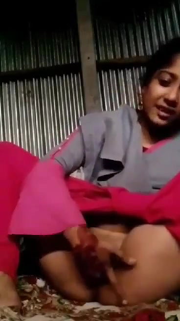 Cute Grl Figaring Pssy
