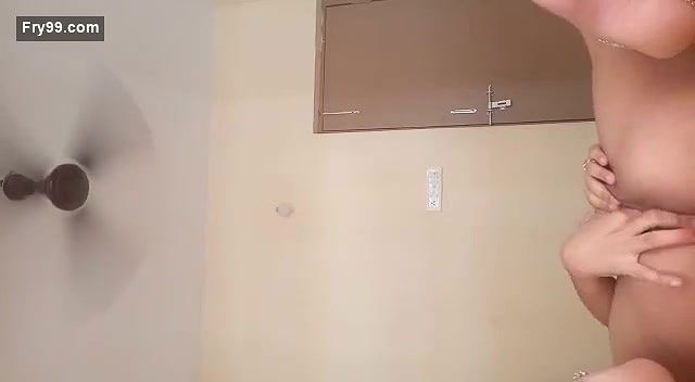 Cute Desi Girl Showing her Boobs and Pussy