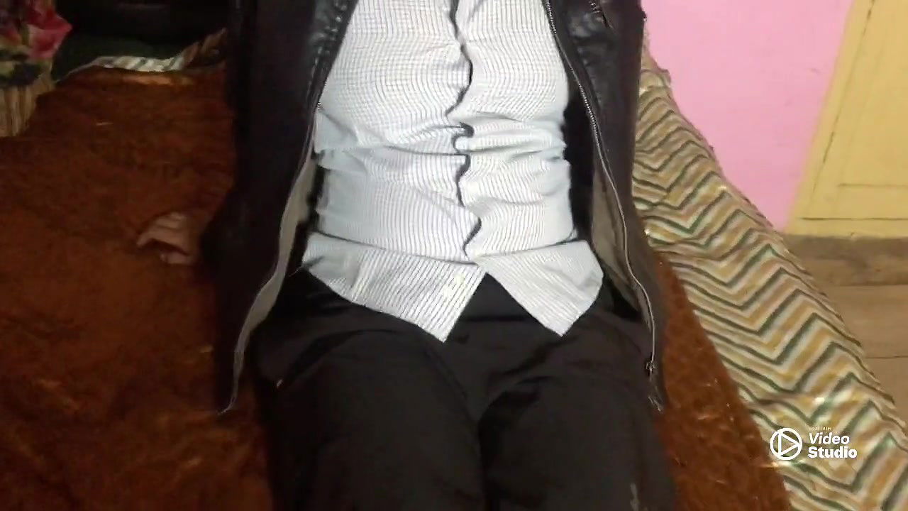 Hot Indian GF Fingering Herself at Home