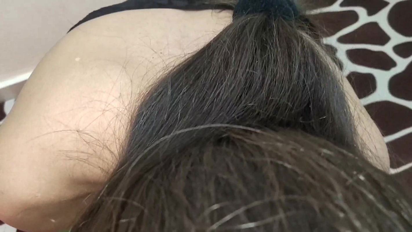 Stepsister Seduces Stepbrother and Gives First Sexual Experience, Clear Hindi Audio with Hindi Dirty Talk – Roleplay