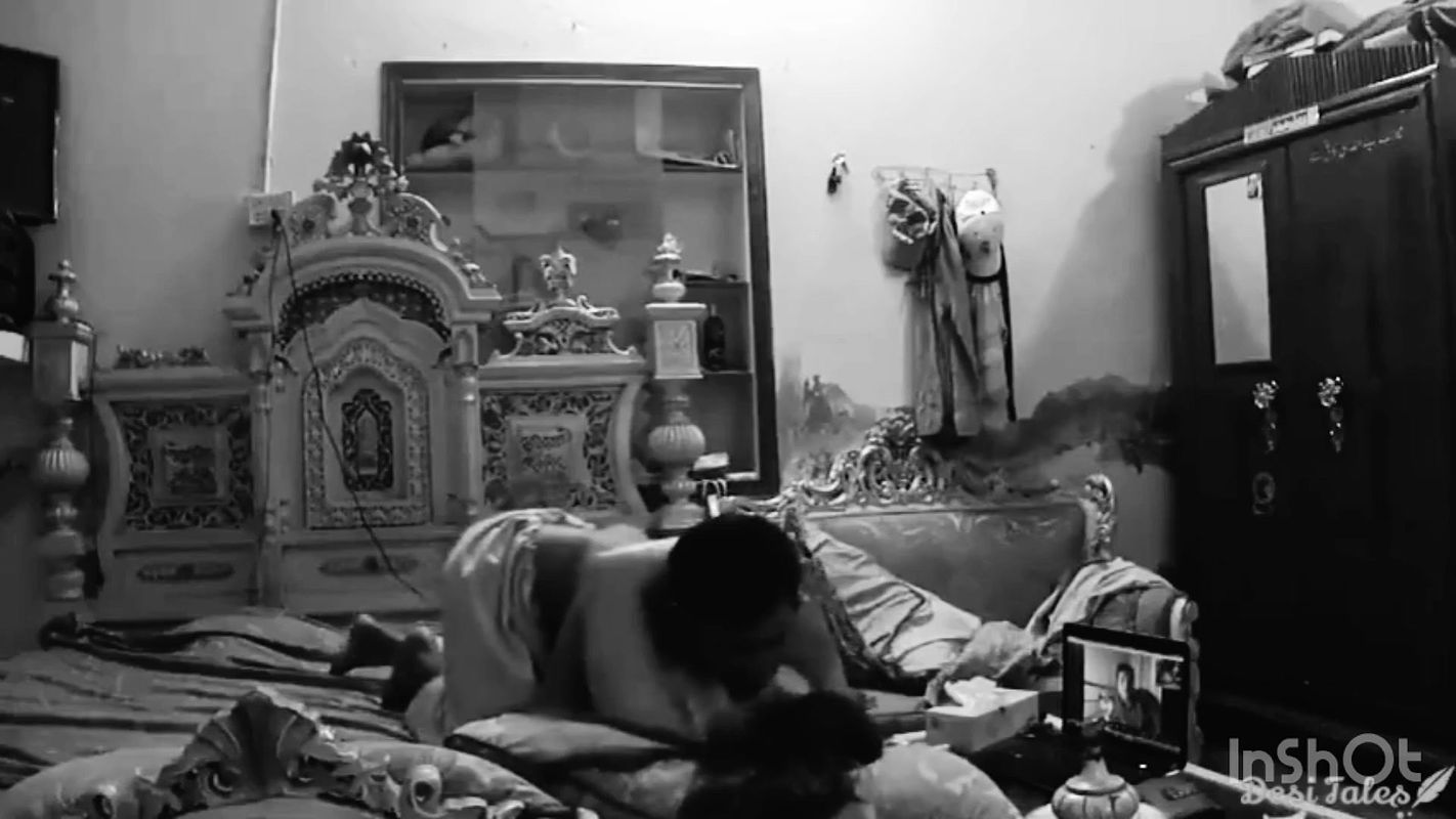 Part 1 Indian Desi Housewife Babhi Hard Fuck by Servant in Absence of Husband