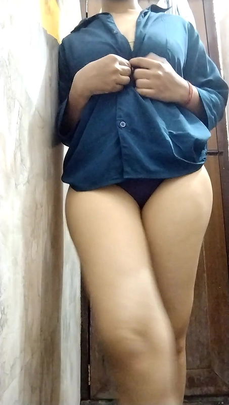 Indian Hot Teen Stepaunty Enjoying Herself