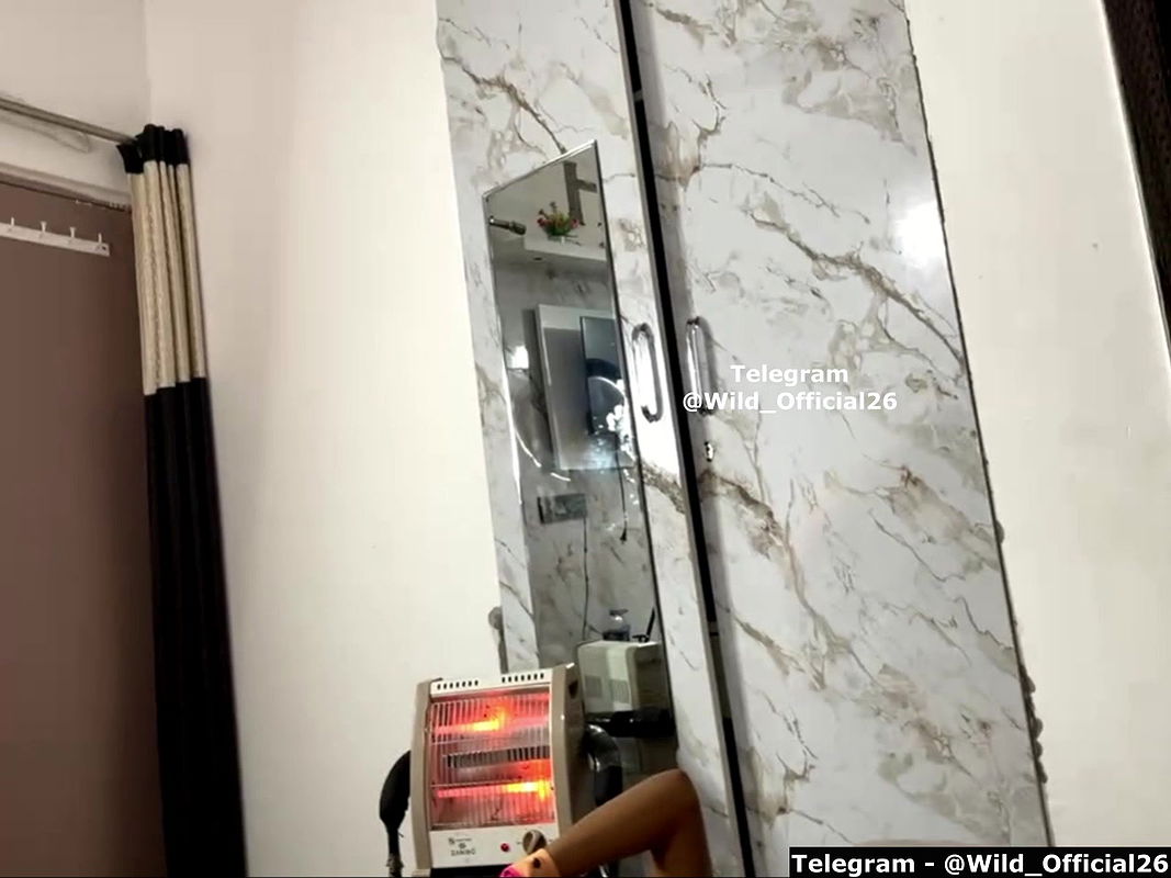 Avnikaur-stripchat-ticket-show