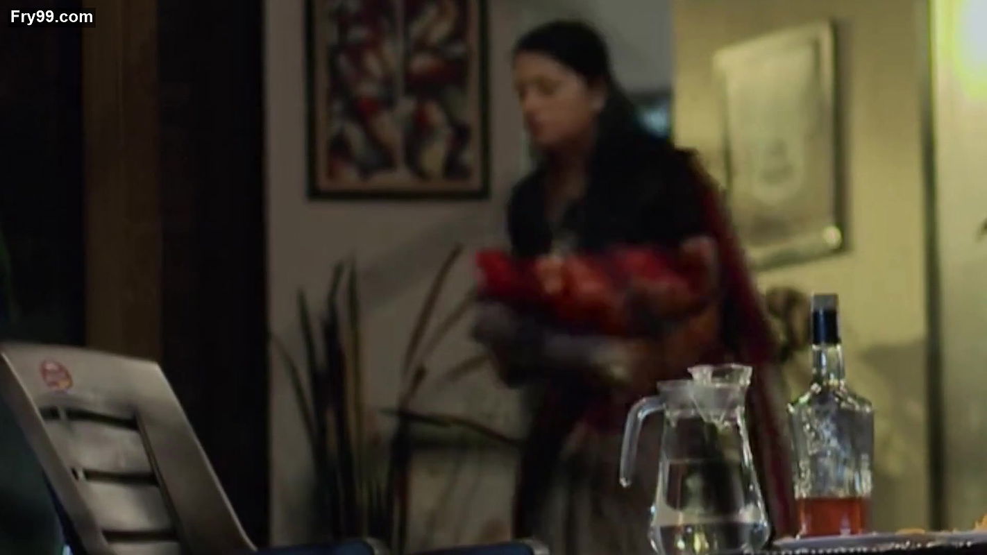 Anjalirana sexy navel and hot in sare-crime patrol