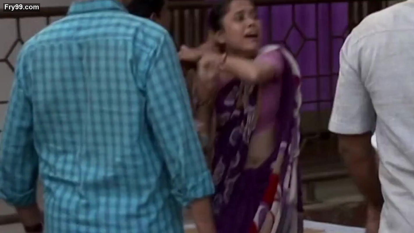 Aunty huge boobs from crime patrol