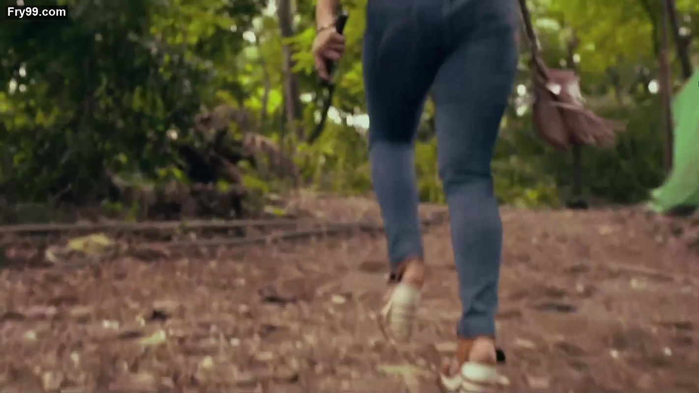 Crime patrol girl big boobs in tshirt