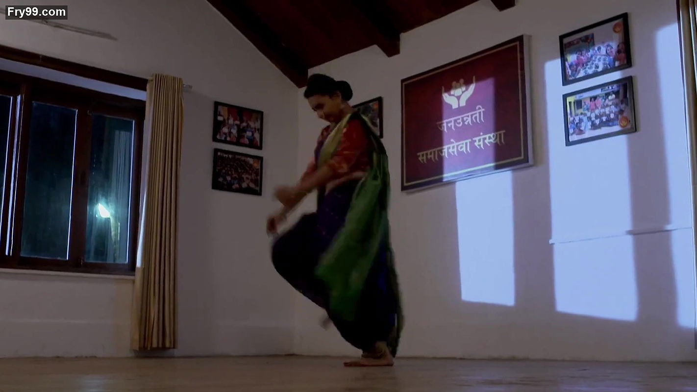 Crime patrol marathi actress hot navel and scenes