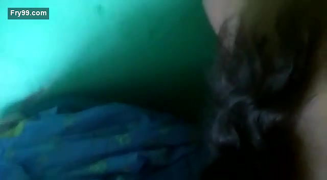 Desi big navel bhabi open her dress