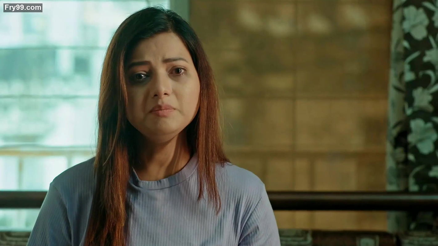 Hot busty Girl scenes from crime patrol