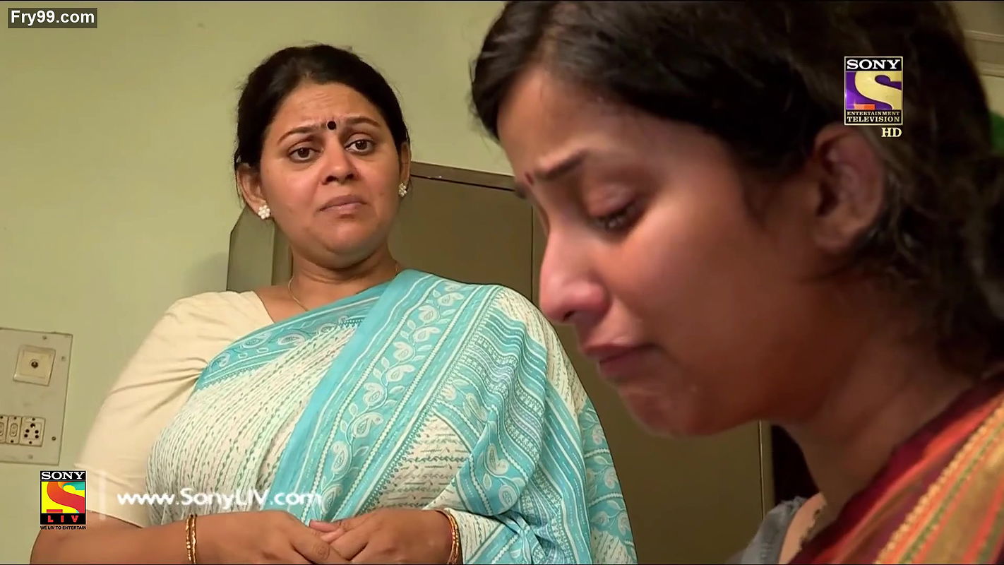 Hot chubby aunty from crime patrol