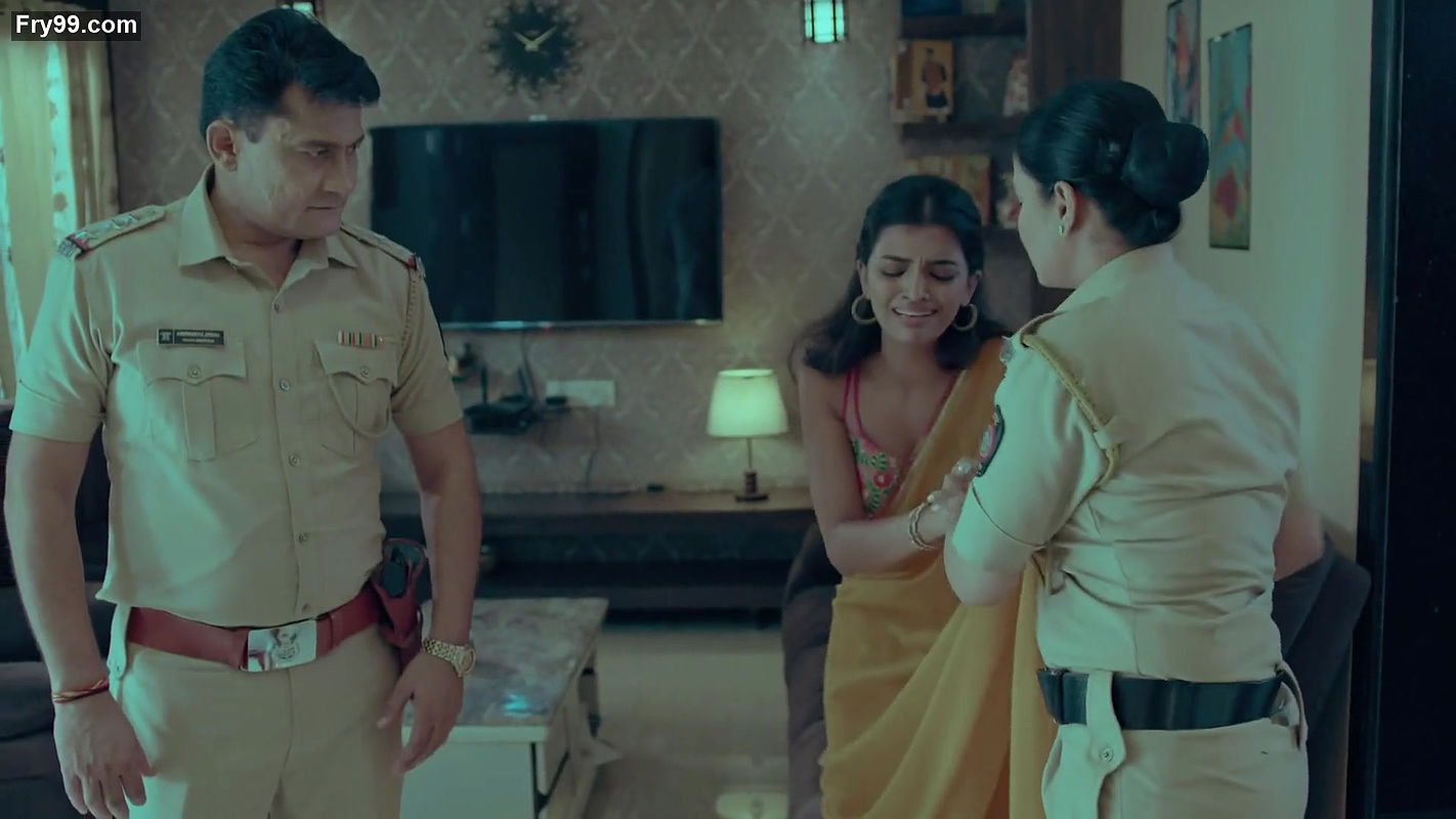 Hot girl and lady sexy scene from crime patrol